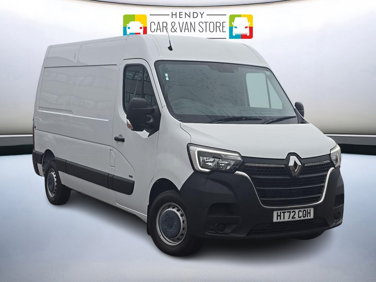 Main listing image - Renault Master E Tech