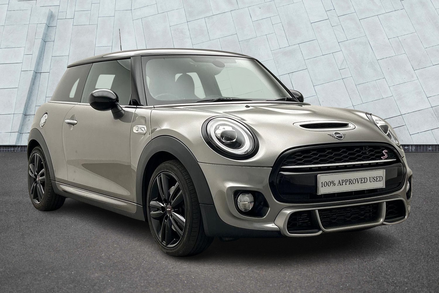 Main listing image - MINI Hatchback