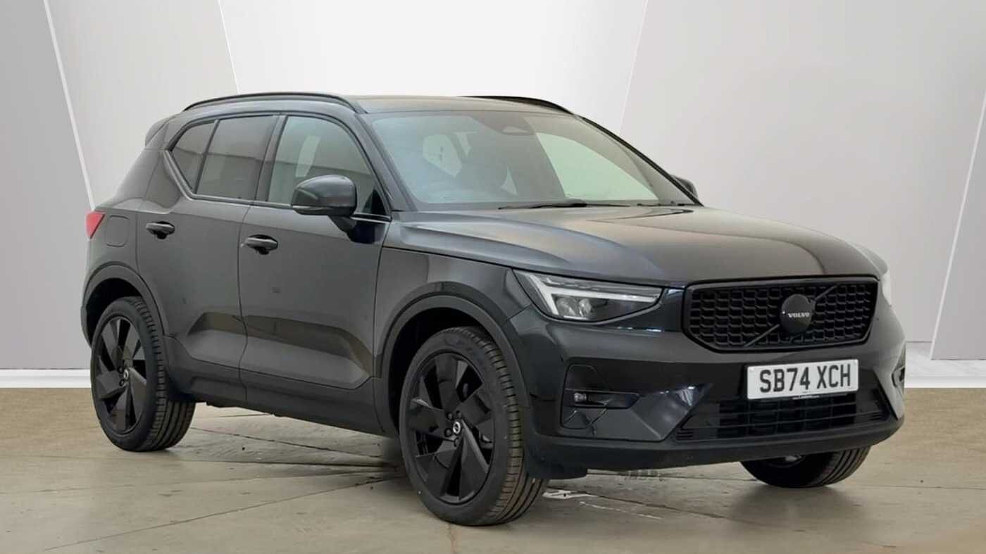 Main listing image - Volvo XC40