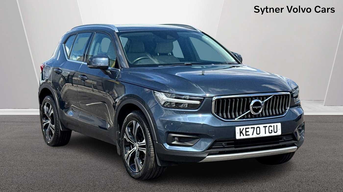 Main listing image - Volvo XC40