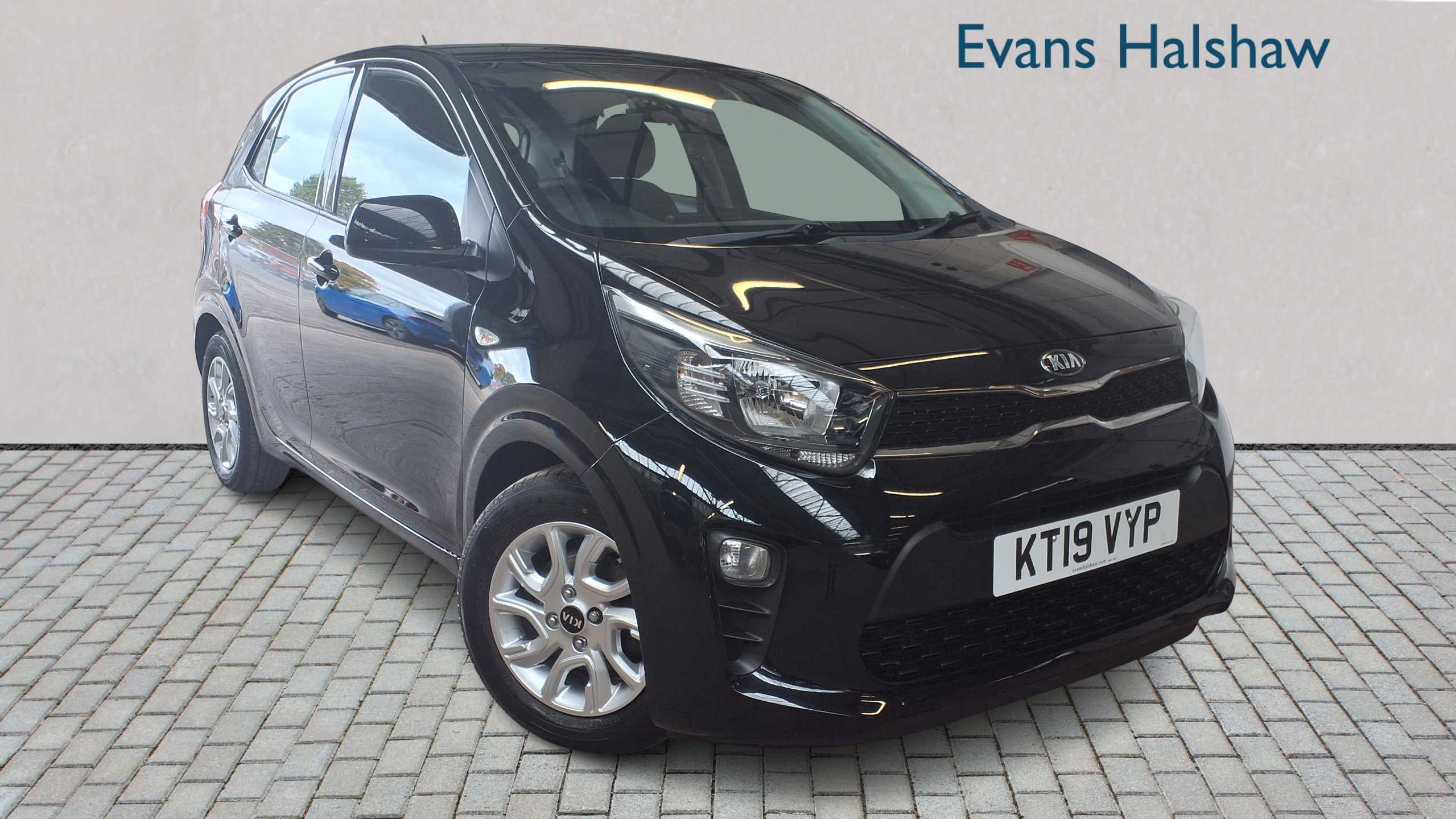 Main listing image - Kia Picanto