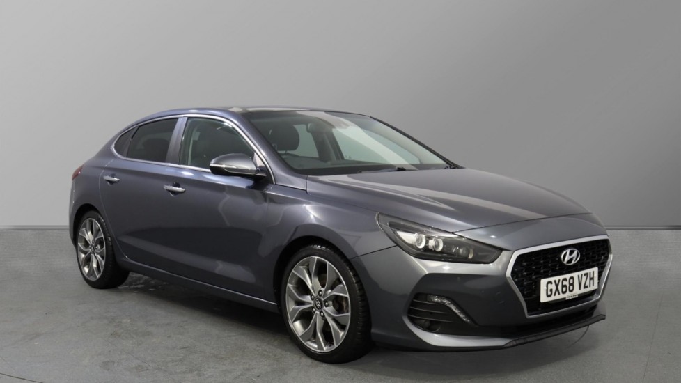 Main listing image - Hyundai i30 Fastback