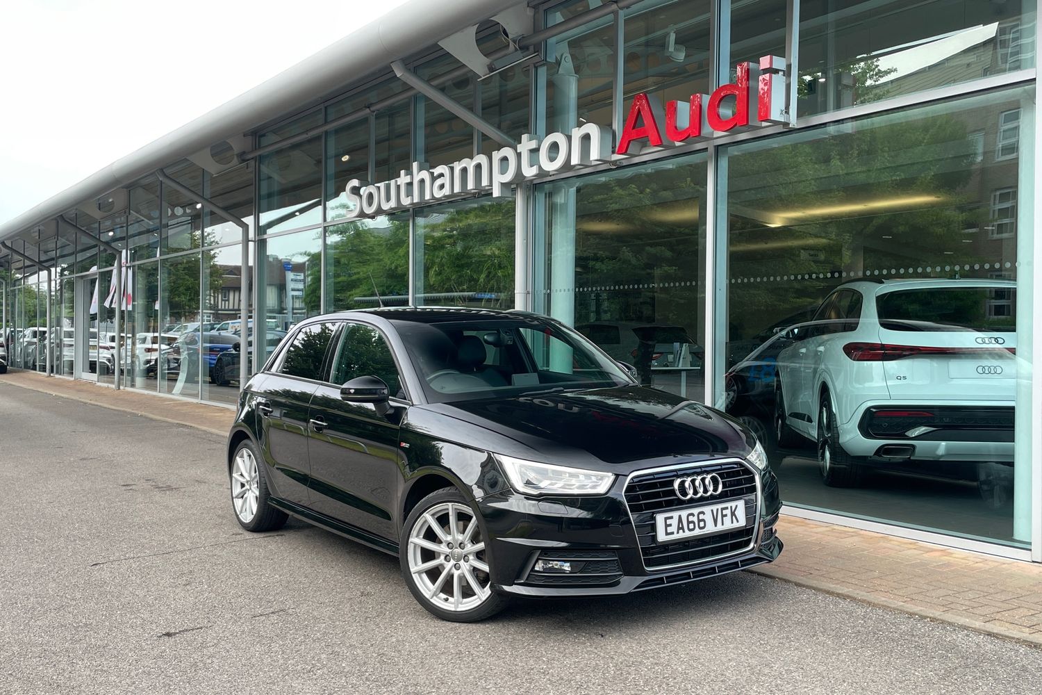 Main listing image - Audi A1