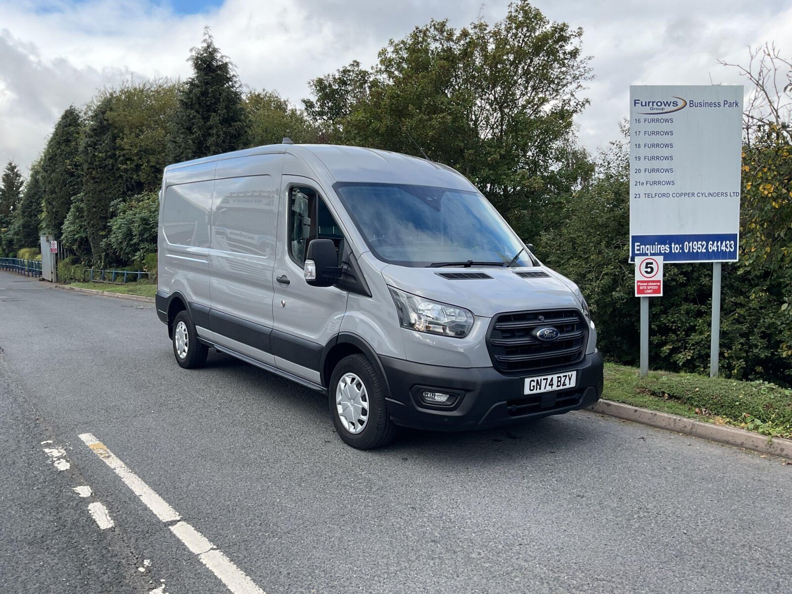 Main listing image - Ford Transit