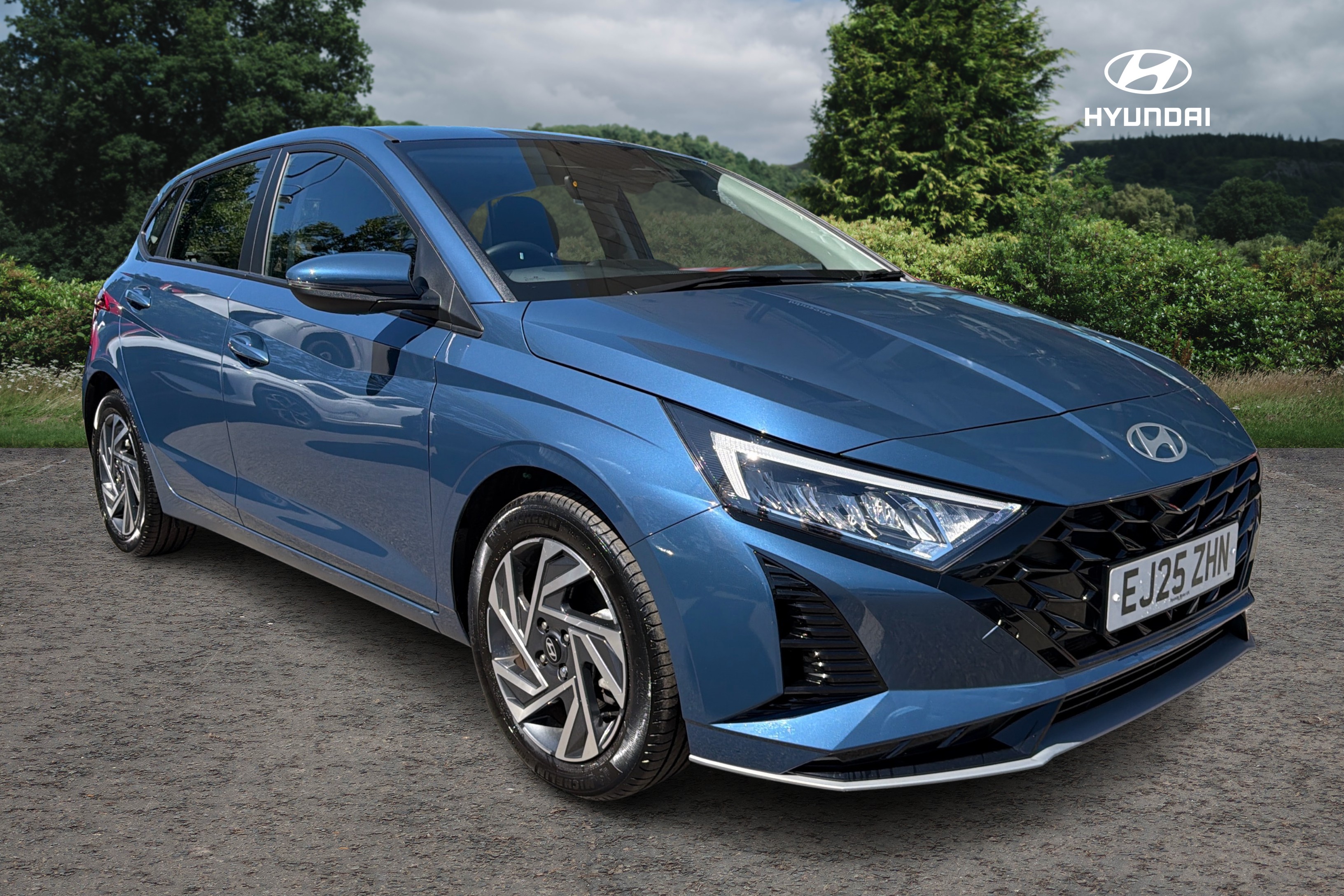 Main listing image - Hyundai i20