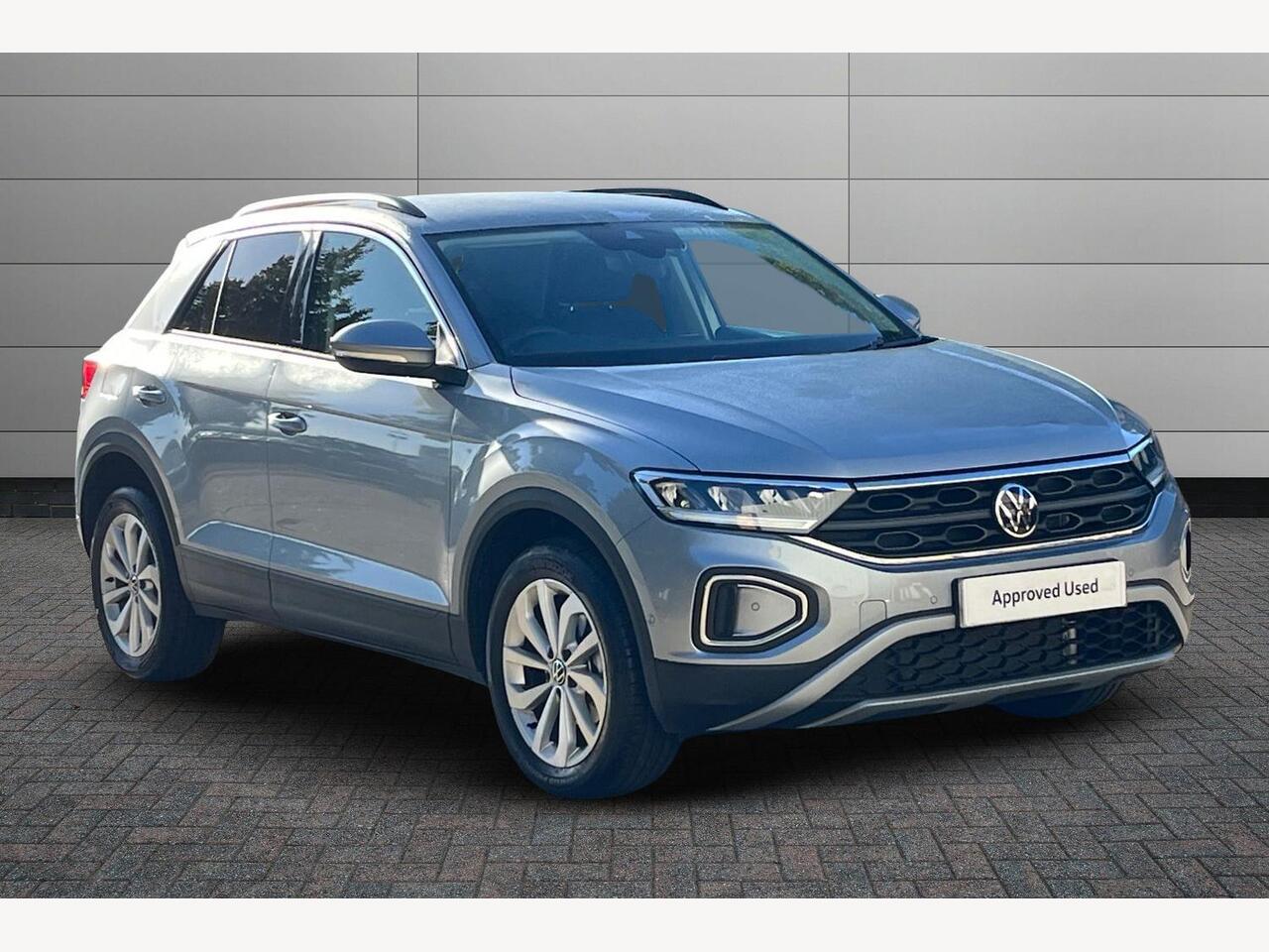 Main listing image - Volkswagen T-Roc