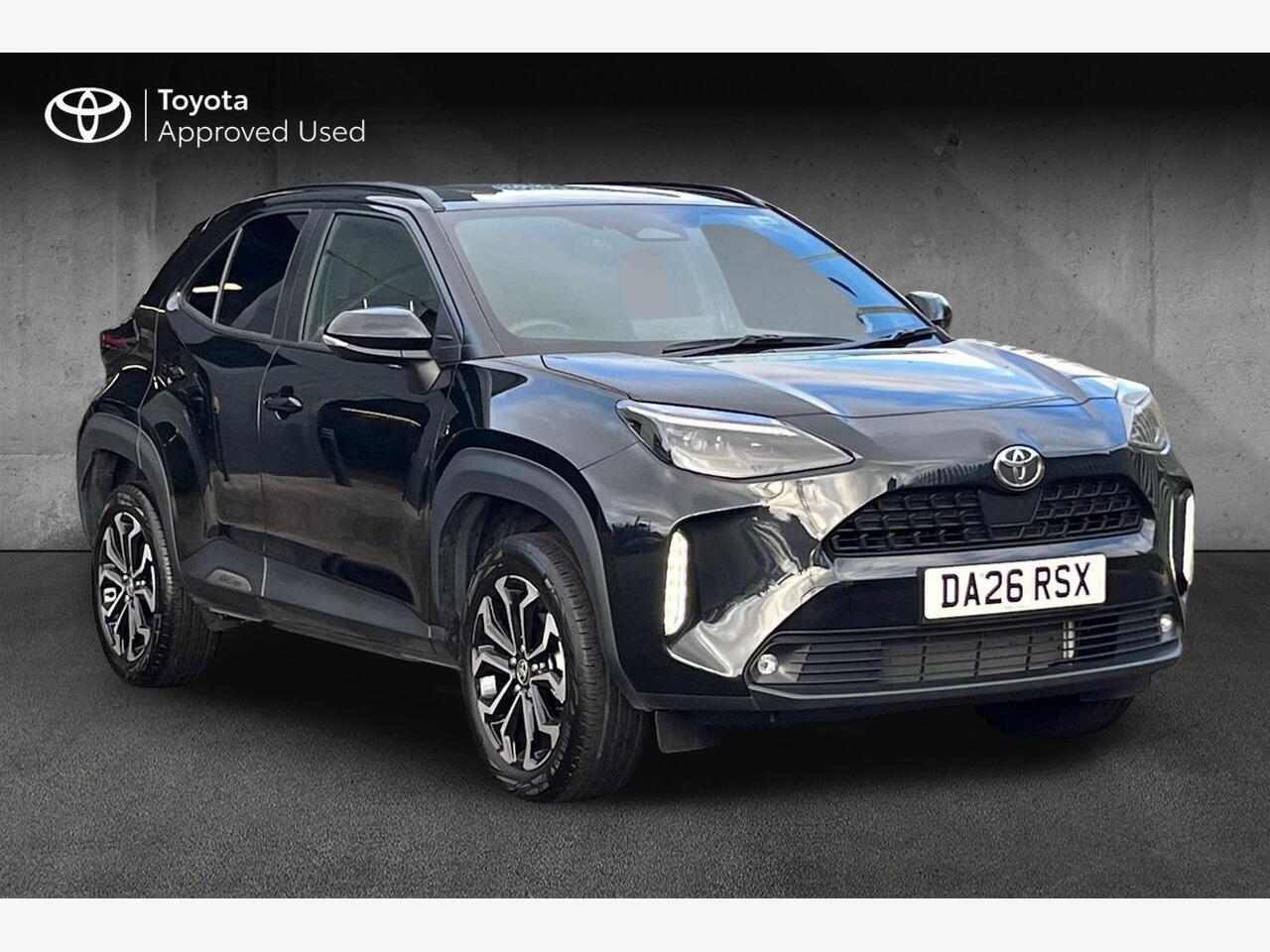 Main listing image - Toyota Yaris Cross