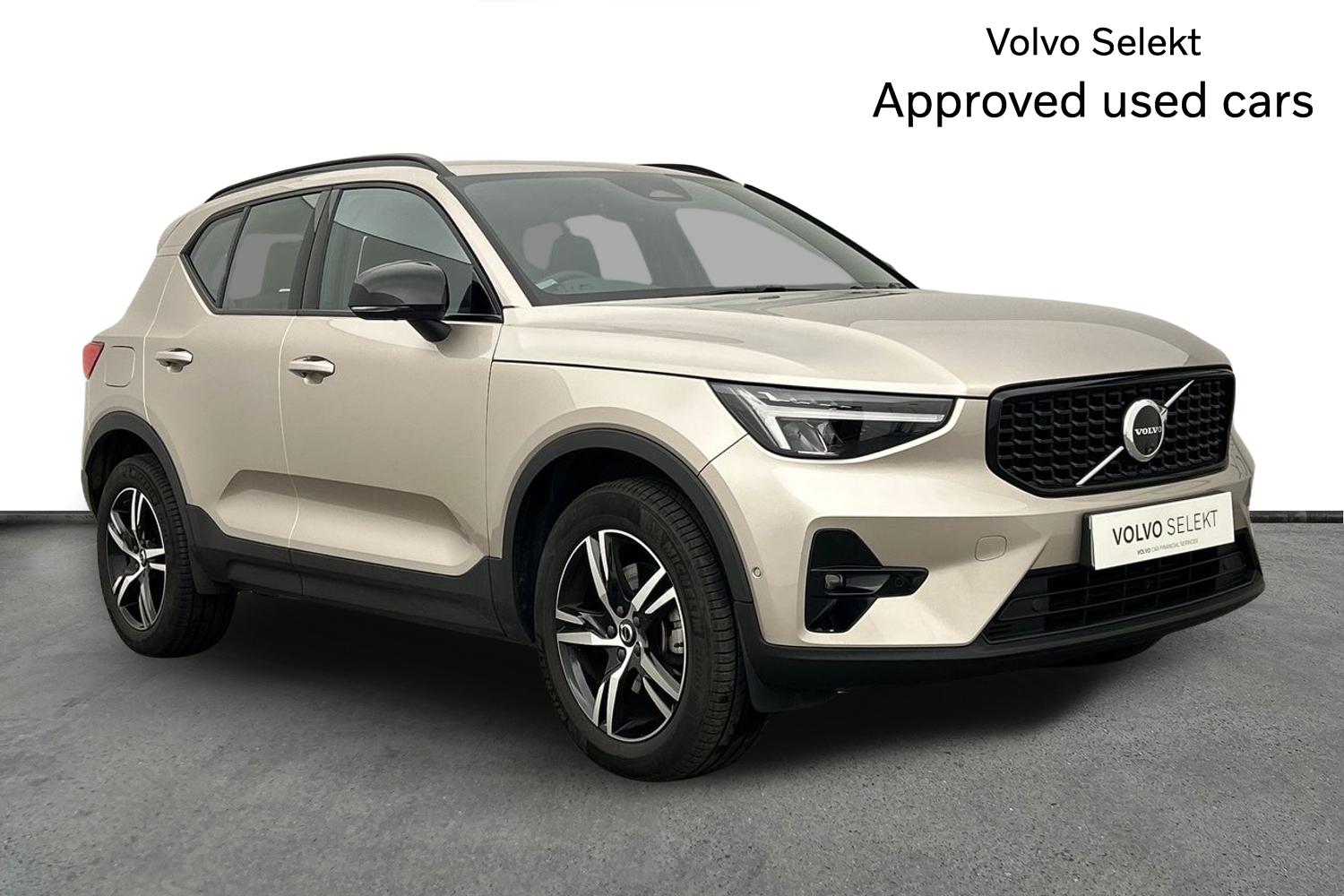 Main listing image - Volvo XC40
