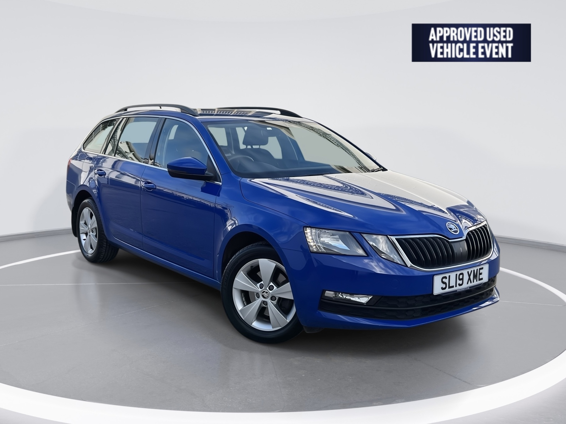 Main listing image - Skoda Octavia Estate