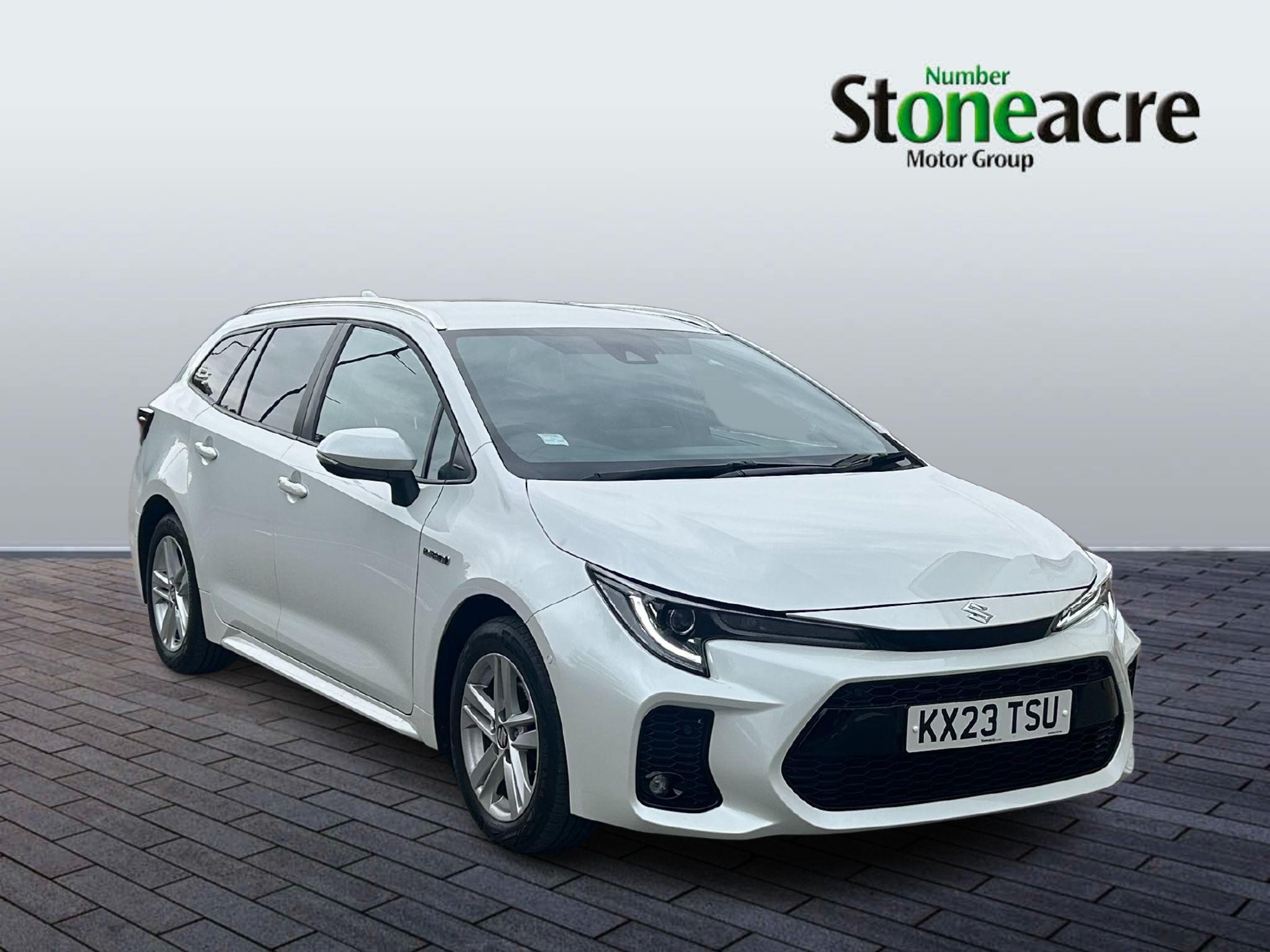 Main listing image - Suzuki Swace