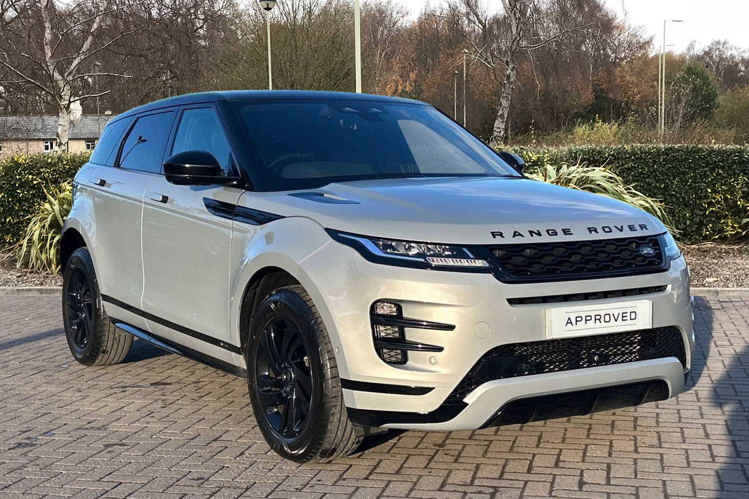Main listing image - Land Rover Range Rover Evoque