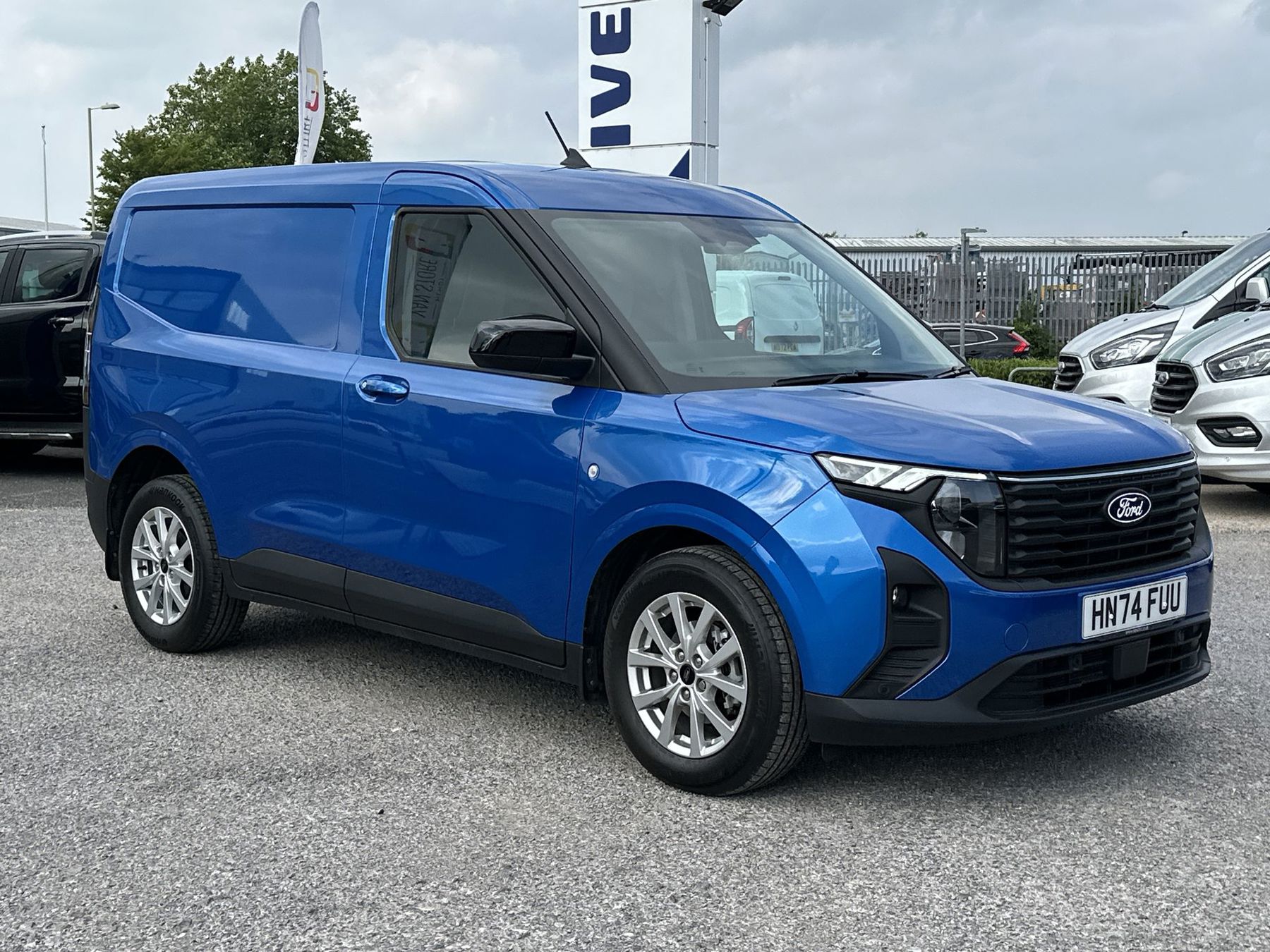 Main listing image - Ford Transit Courier