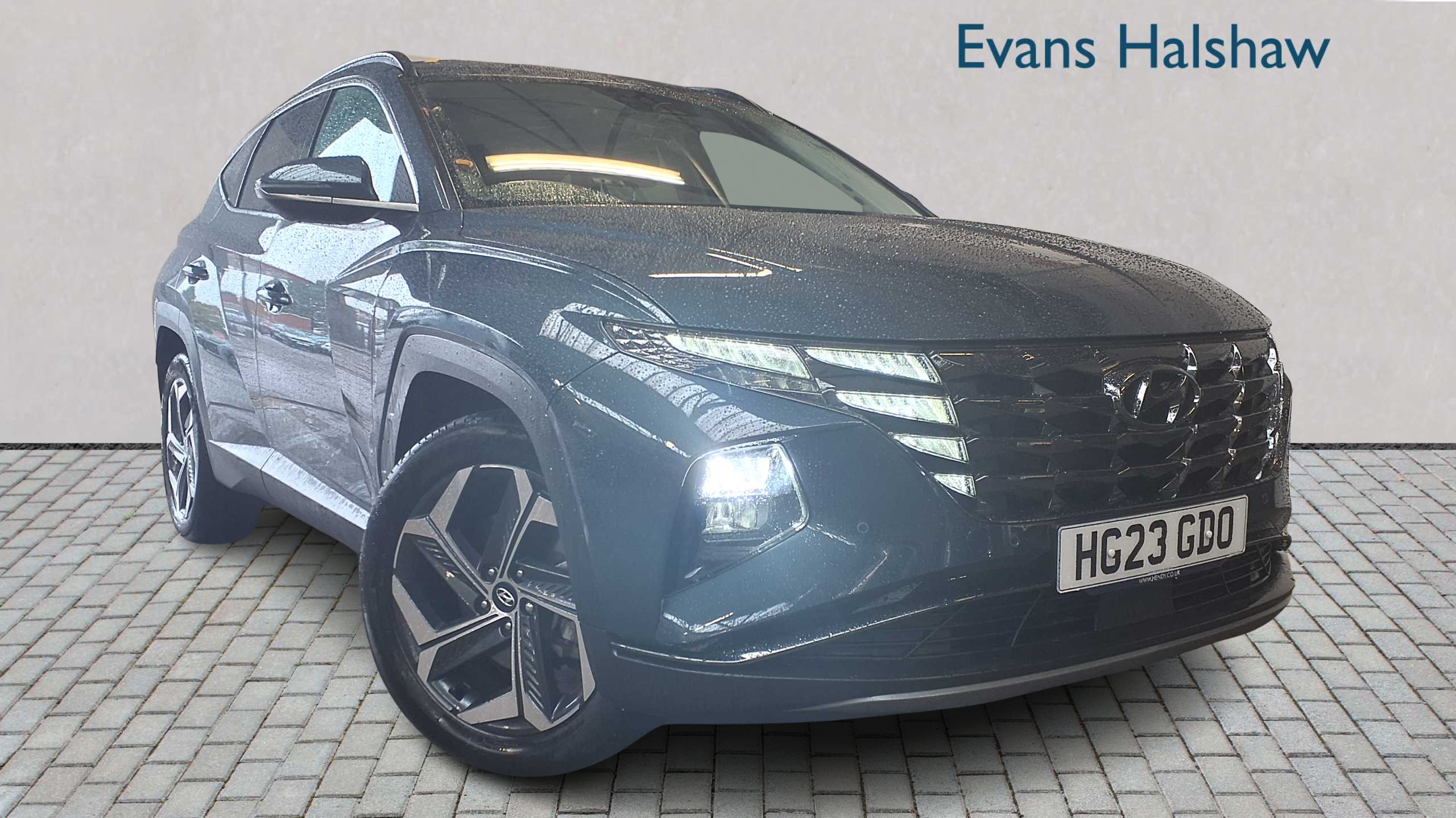 Main listing image - Hyundai Tucson