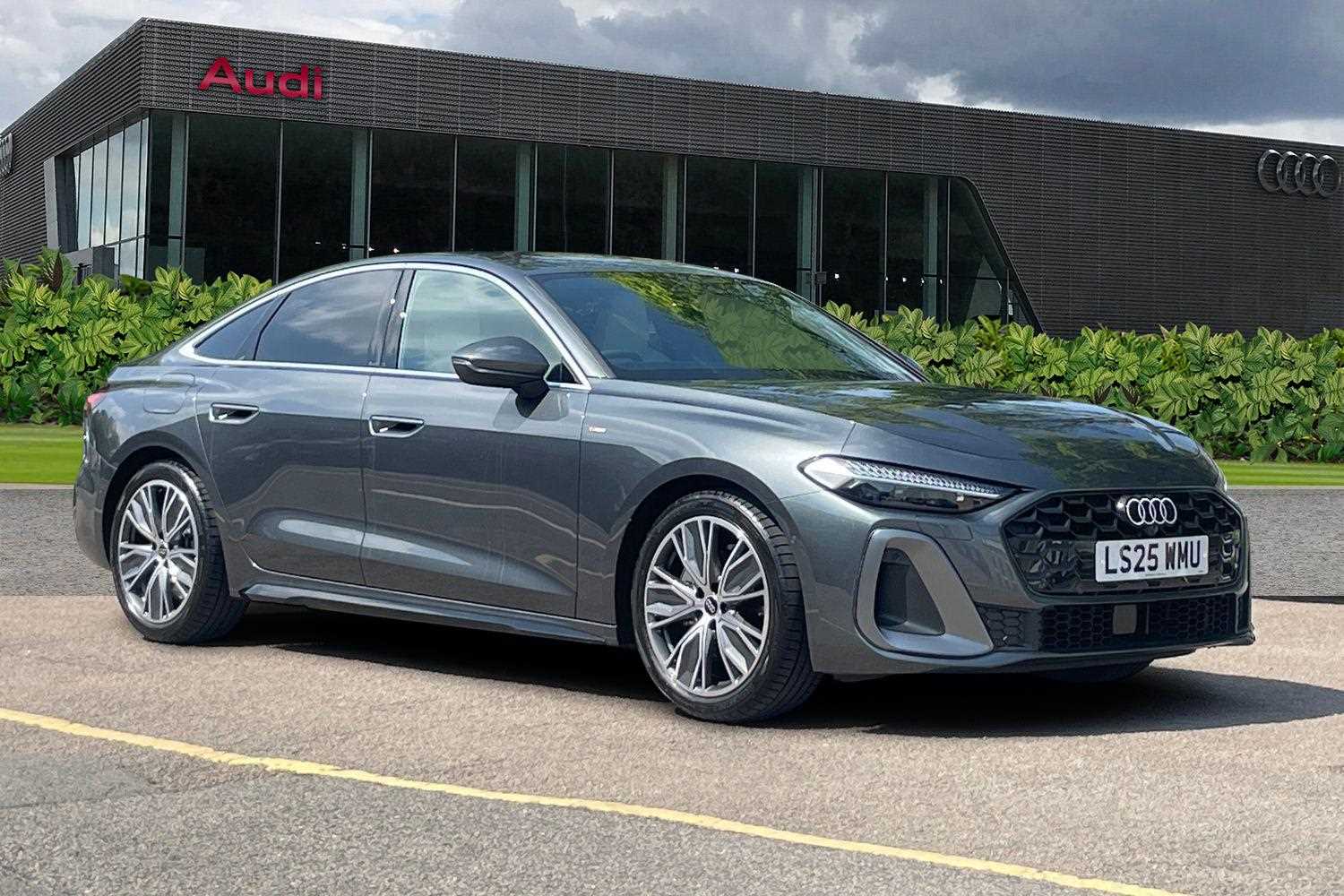 Main listing image - Audi A5