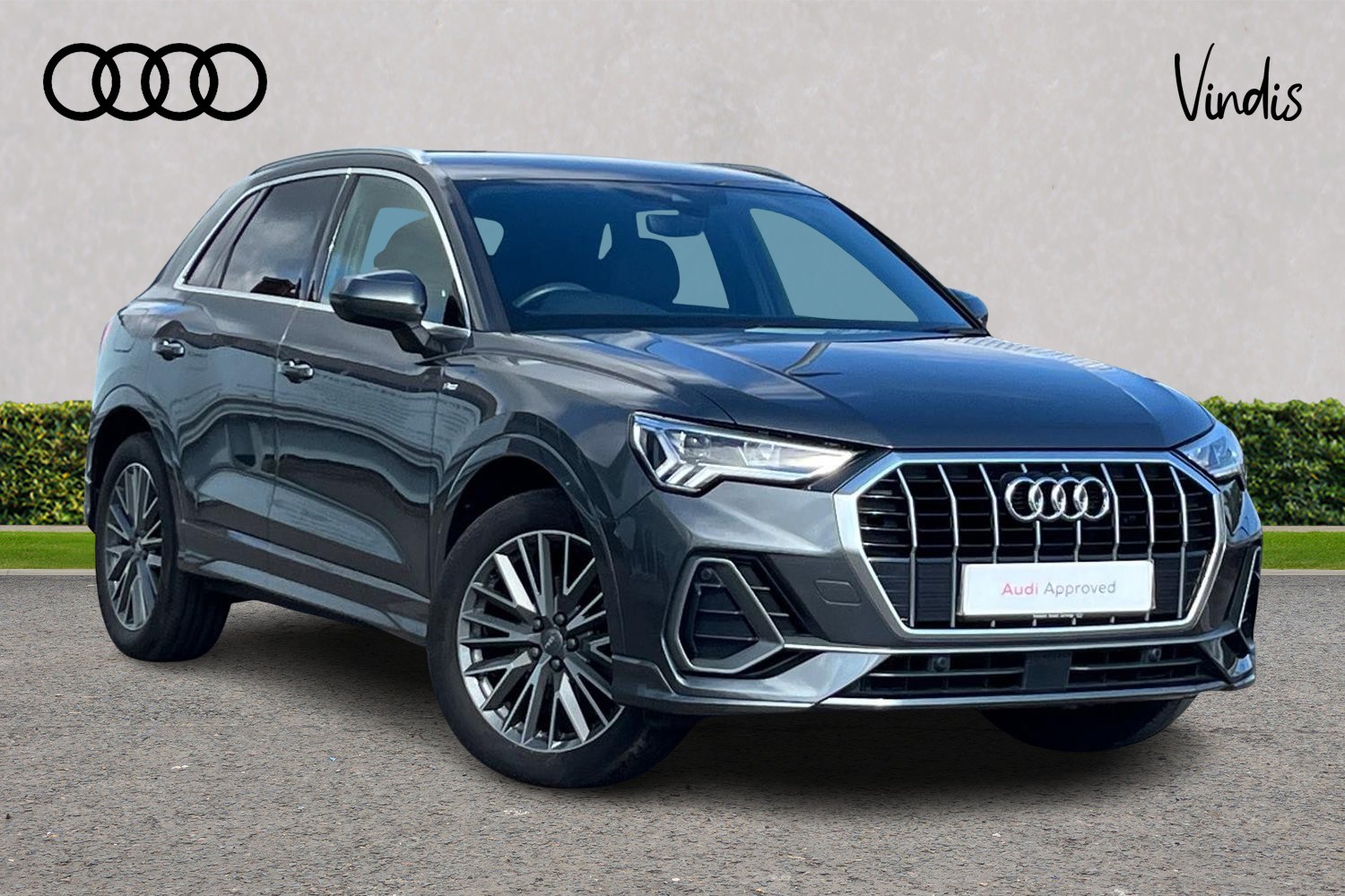 Main listing image - Audi Q3