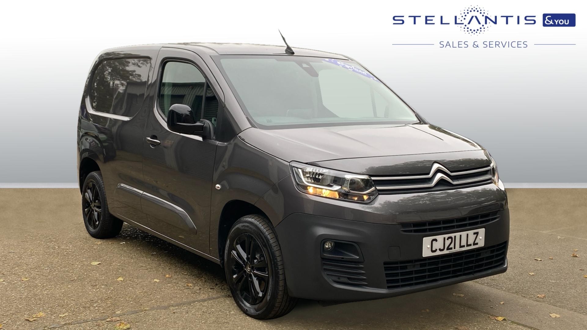 Main listing image - Citroen Berlingo Van