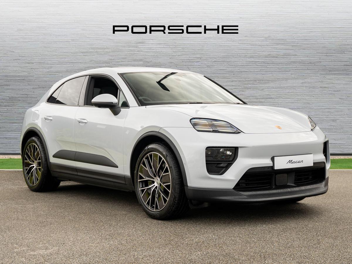 Main listing image - Porsche Macan