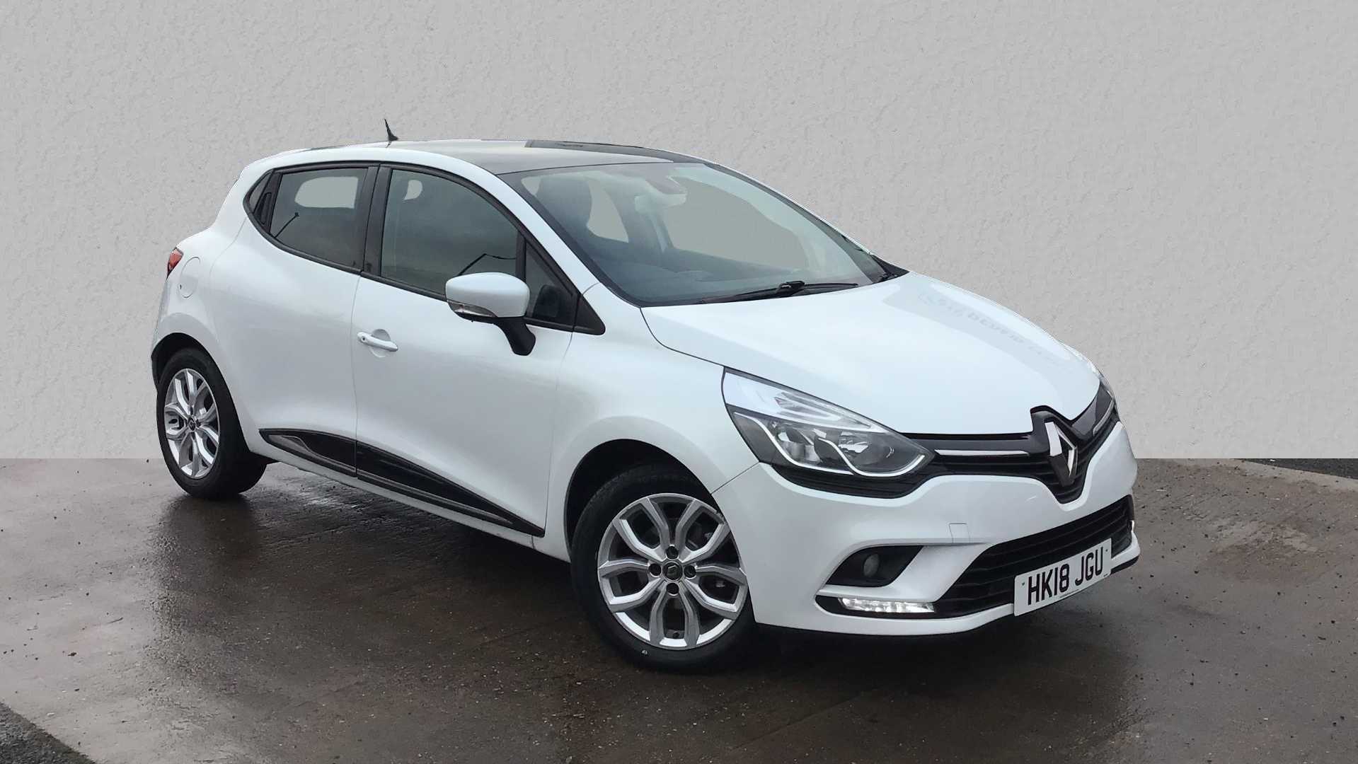 Main listing image - Renault Clio