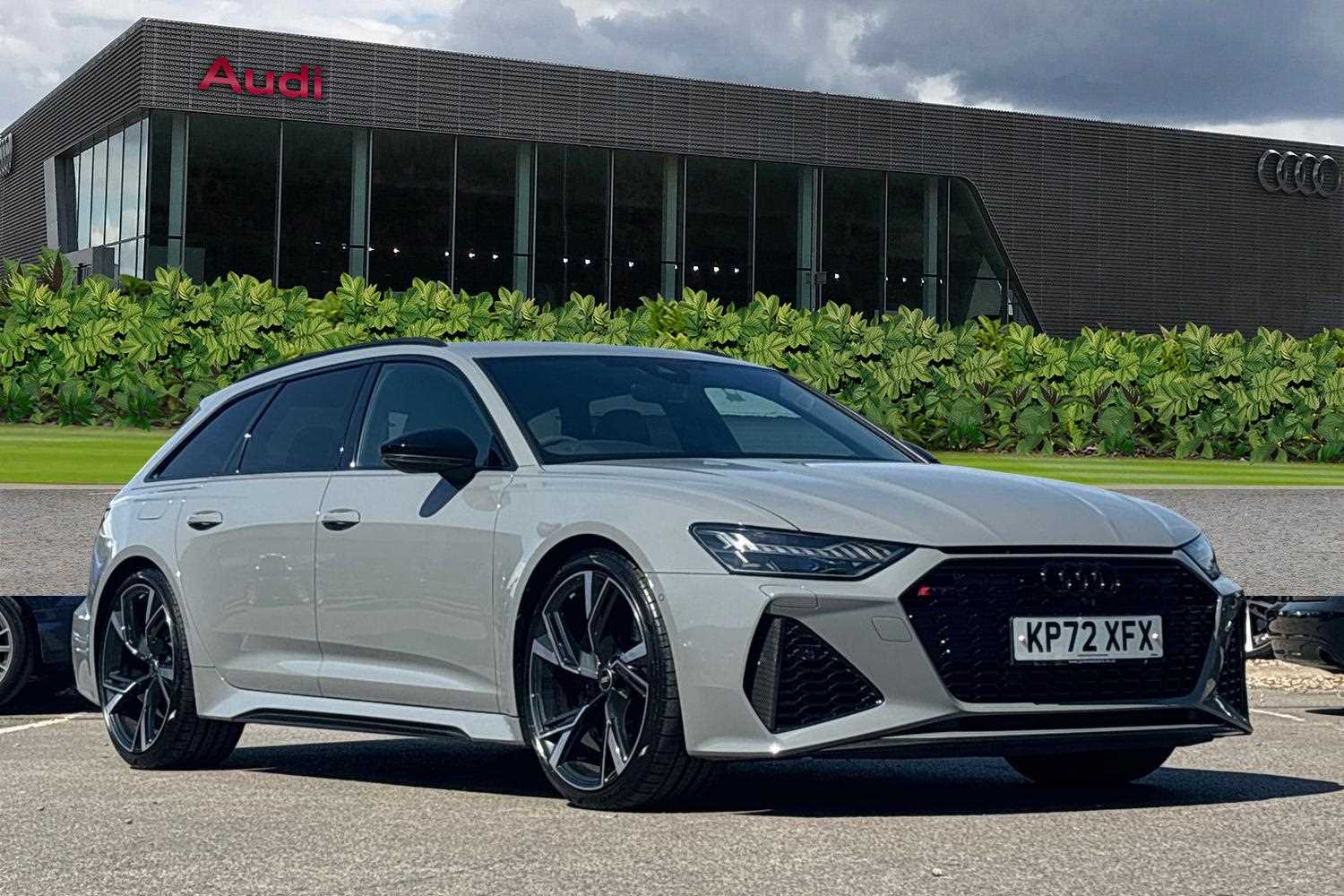 Main listing image - Audi RS6