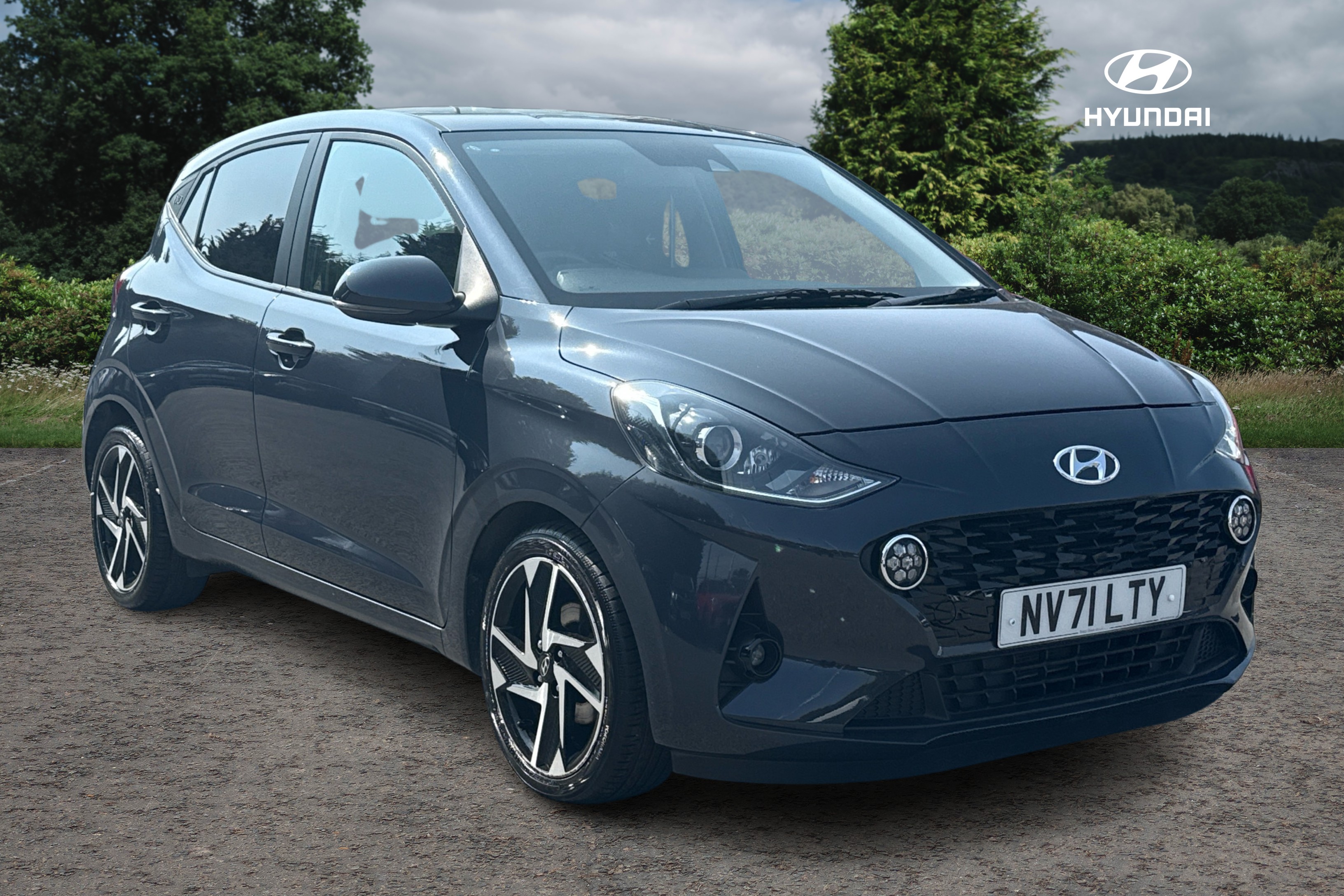 Main listing image - Hyundai i10