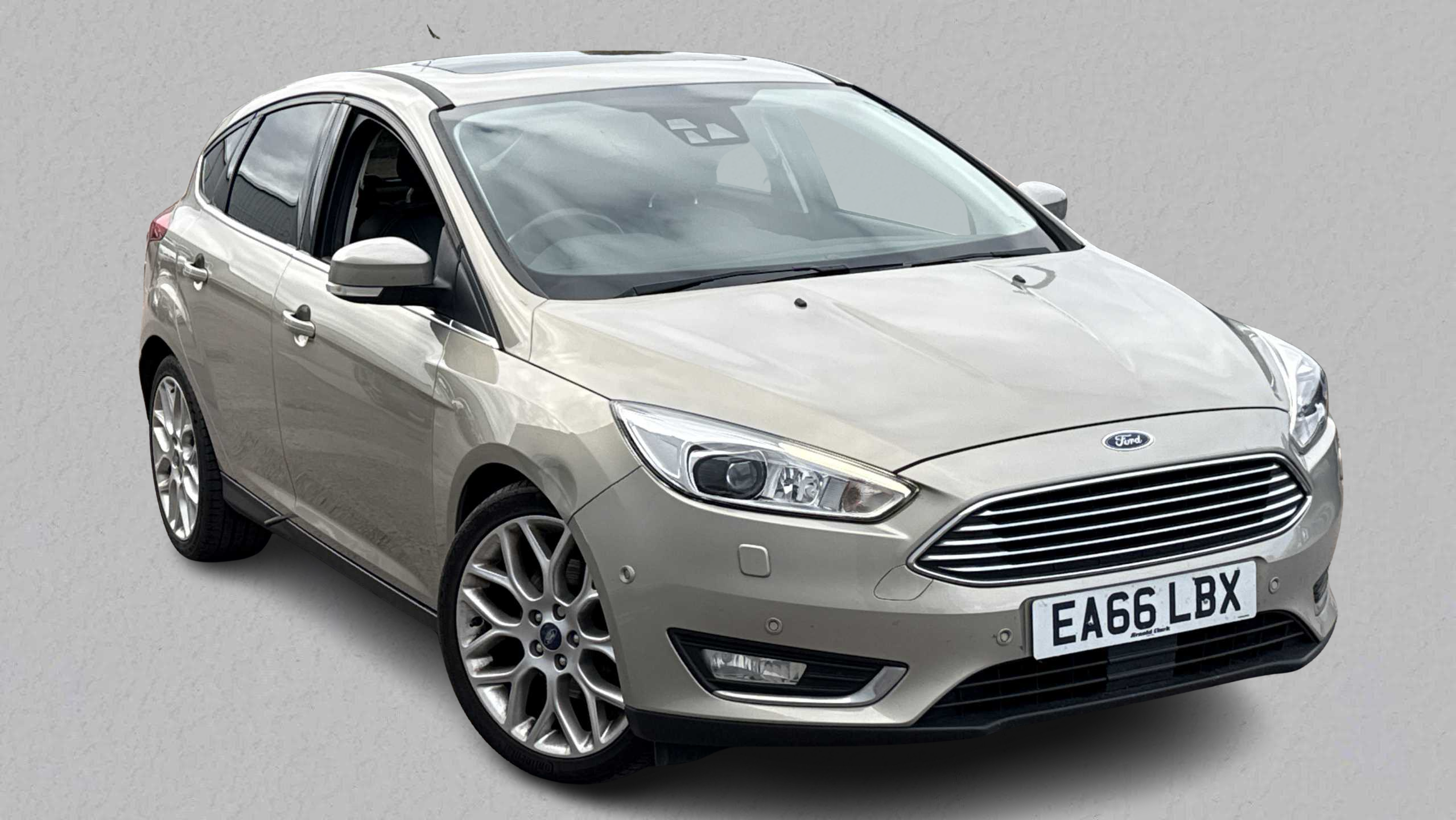 Main listing image - Ford Focus
