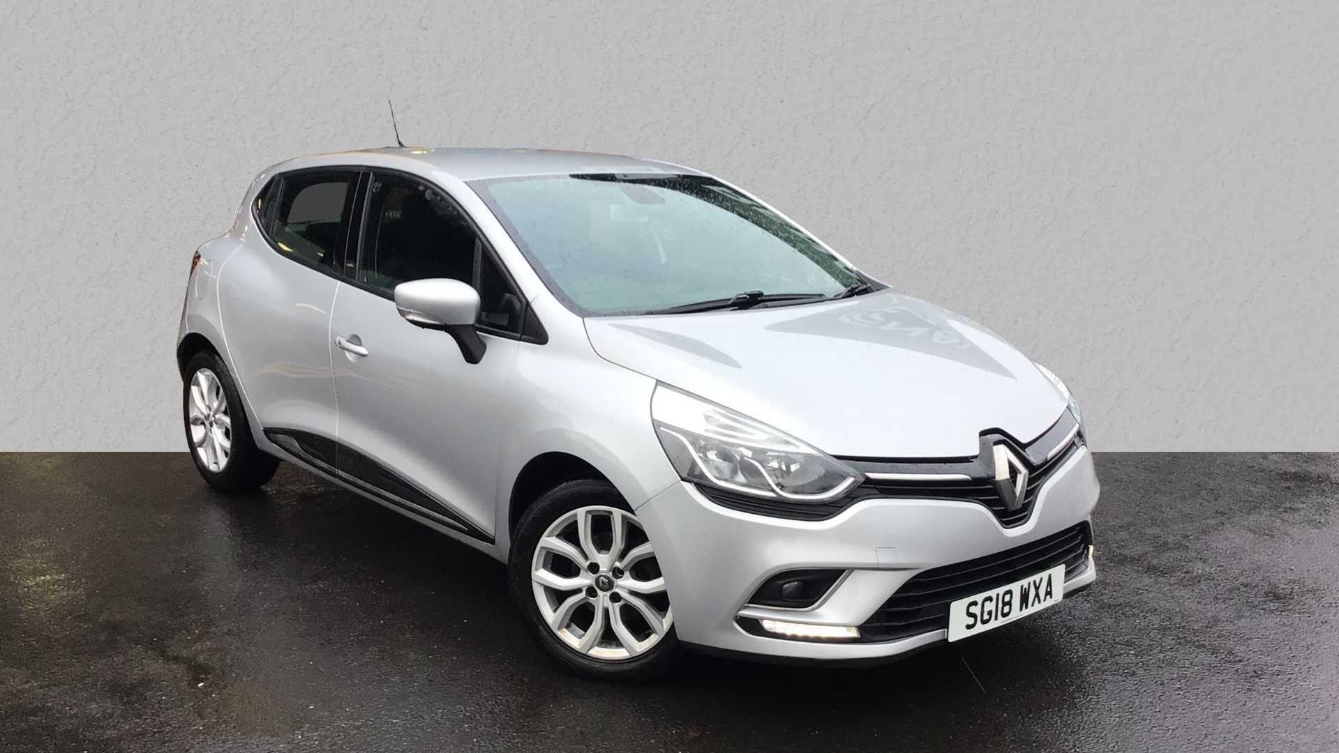 Main listing image - Renault Clio