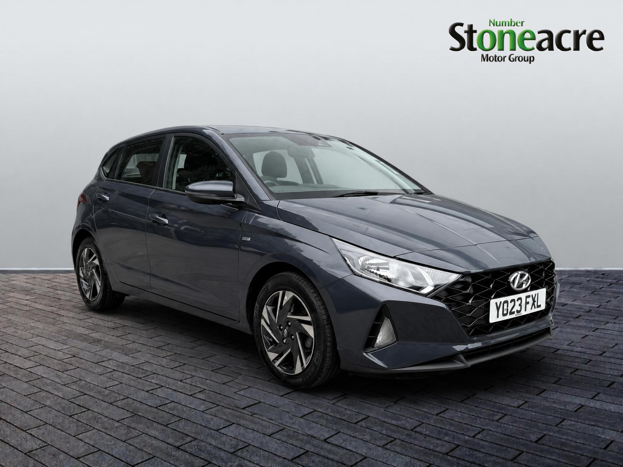 Main listing image - Hyundai i20