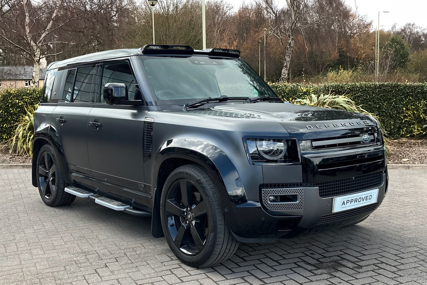 Main listing image - Land Rover Defender
