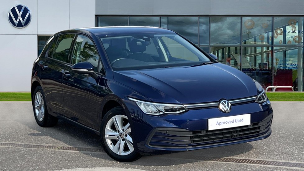 Main listing image - Volkswagen Golf