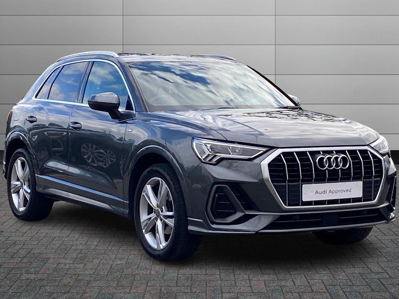 Main listing image - Audi Q3