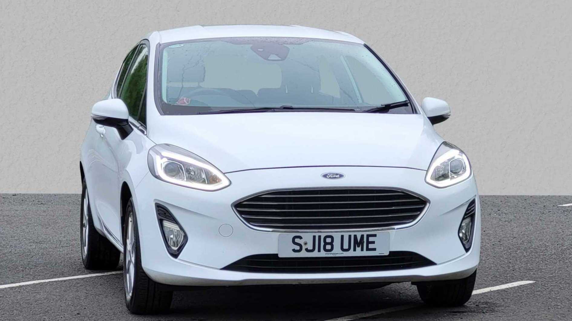 Main listing image - Ford Fiesta