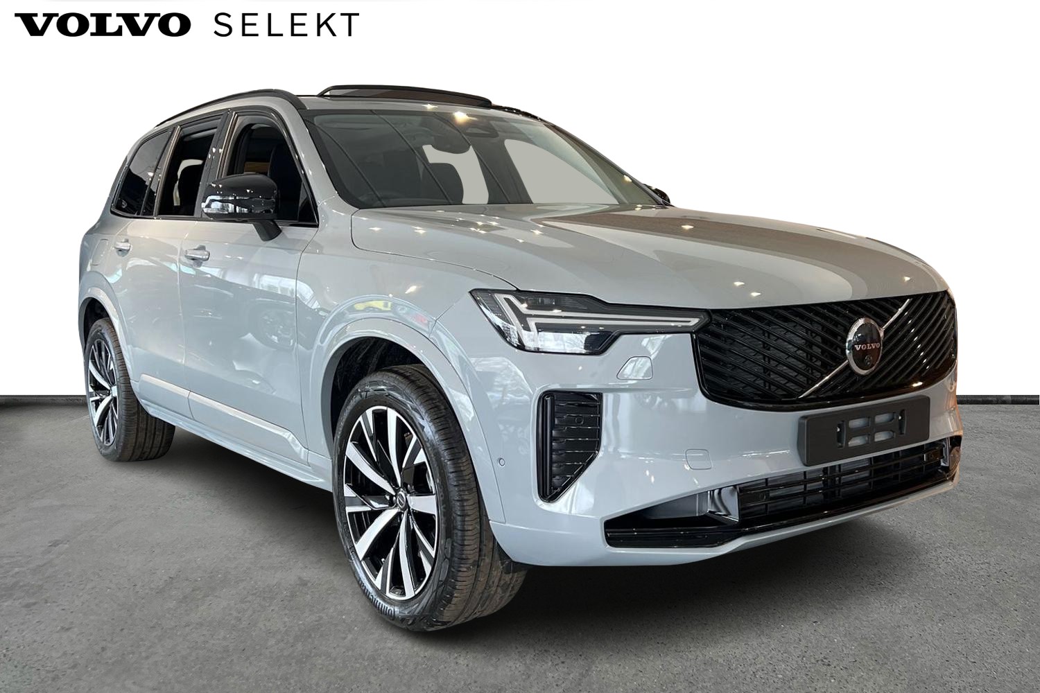 Main listing image - Volvo XC90