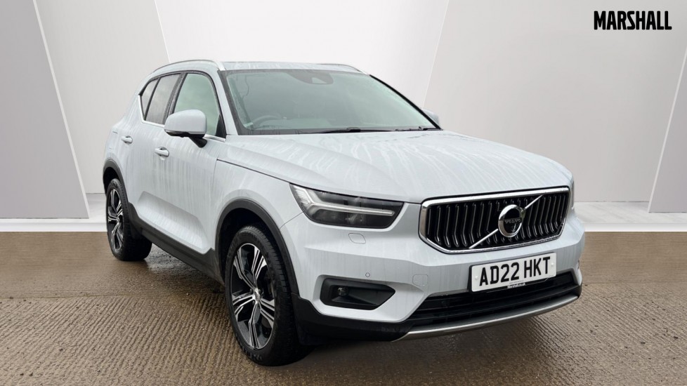 Main listing image - Volvo XC40 Recharge