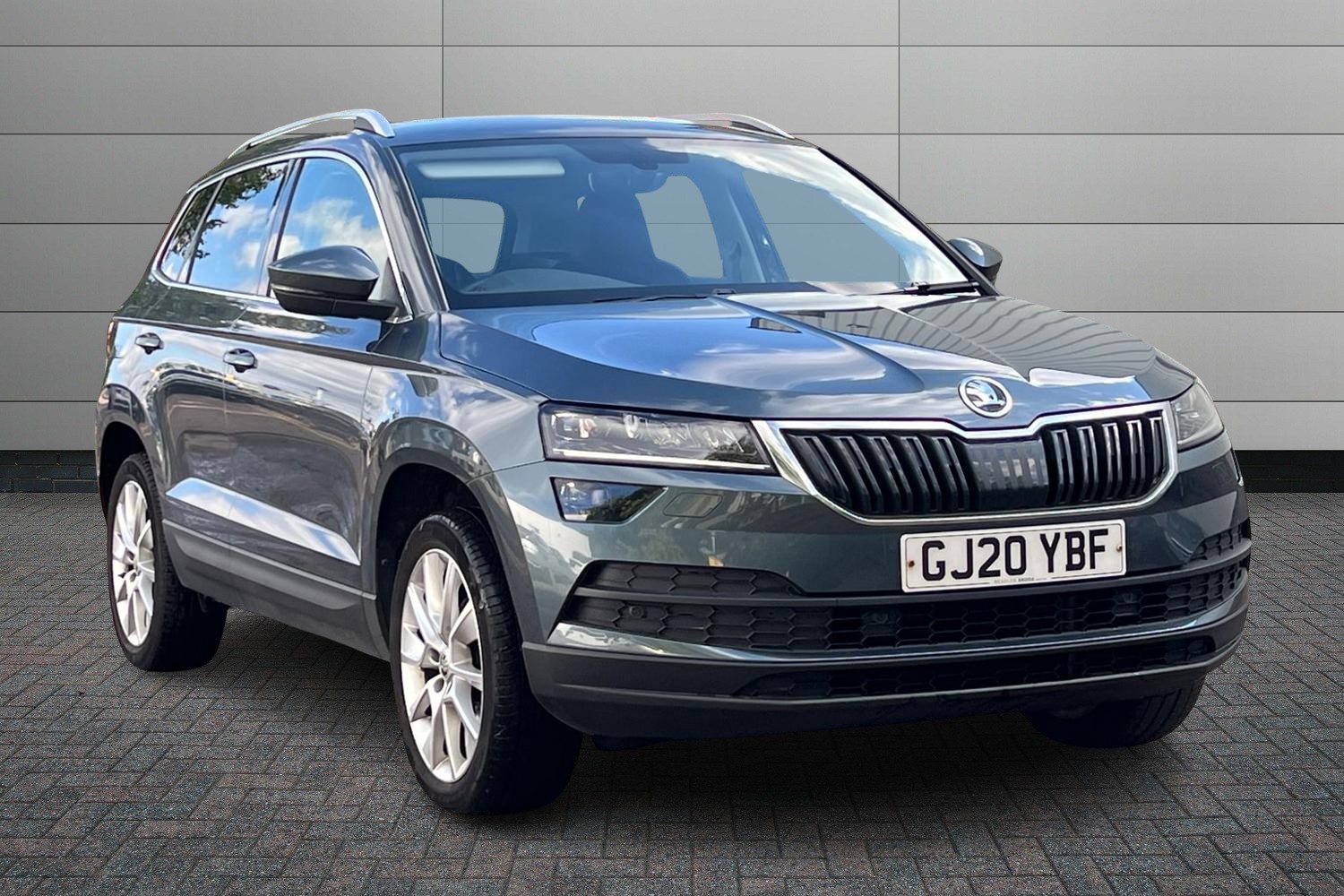 Main listing image - Skoda Karoq