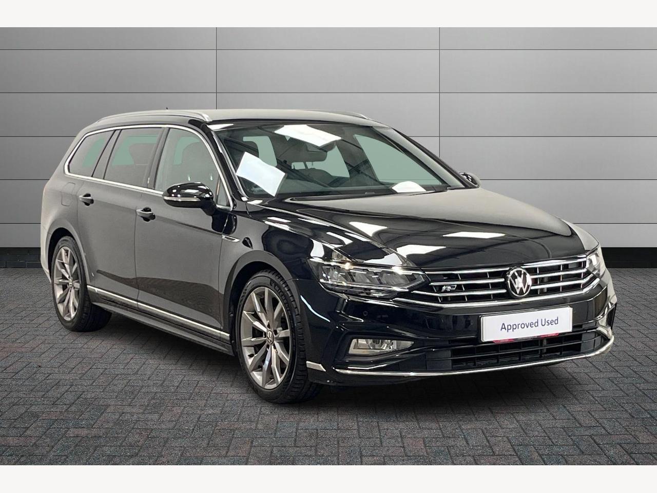 Main listing image - Volkswagen Passat Estate