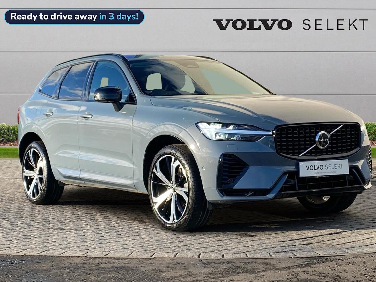 Main listing image - Volvo XC60