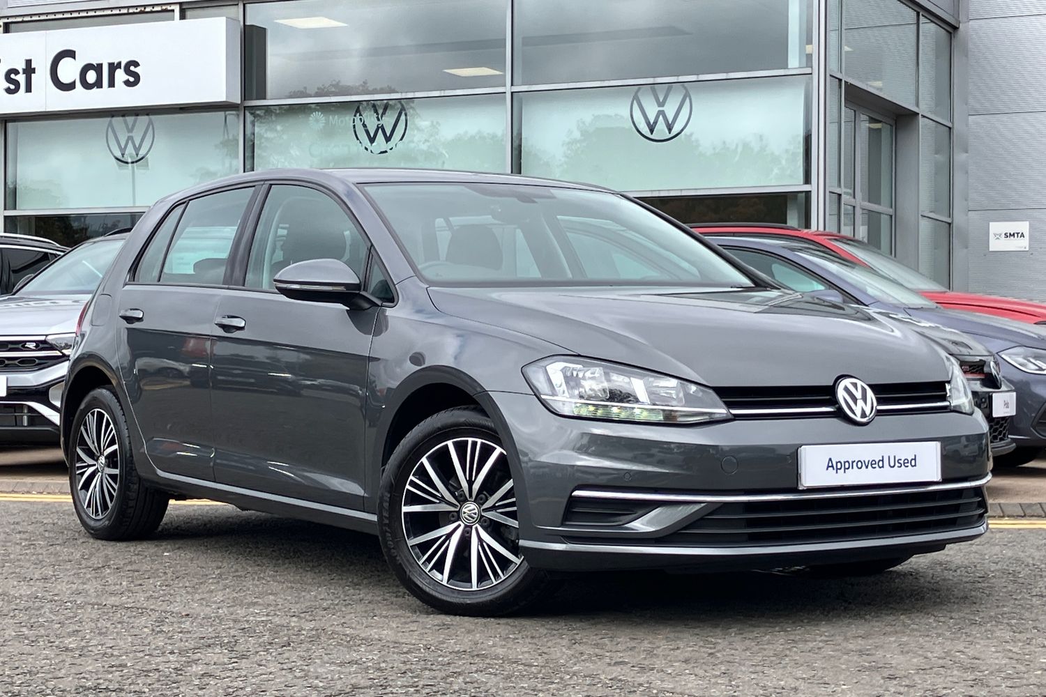 Main listing image - Volkswagen Golf