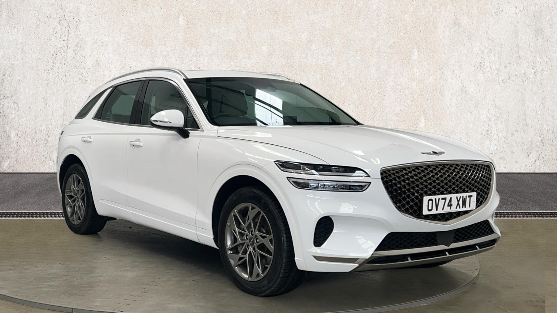 Main listing image - Genesis Gv70