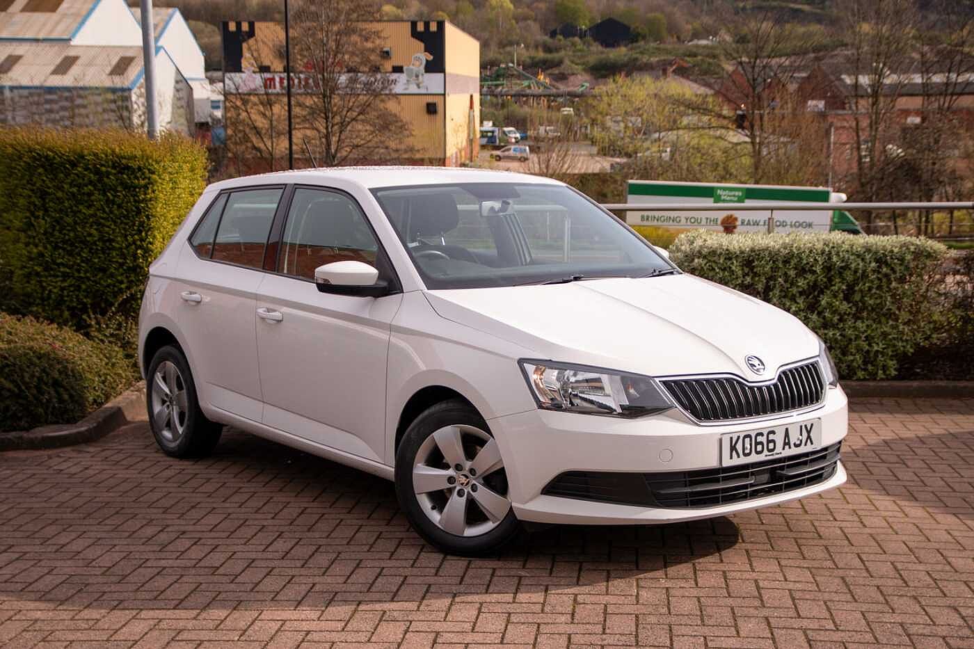 Main listing image - Skoda Fabia