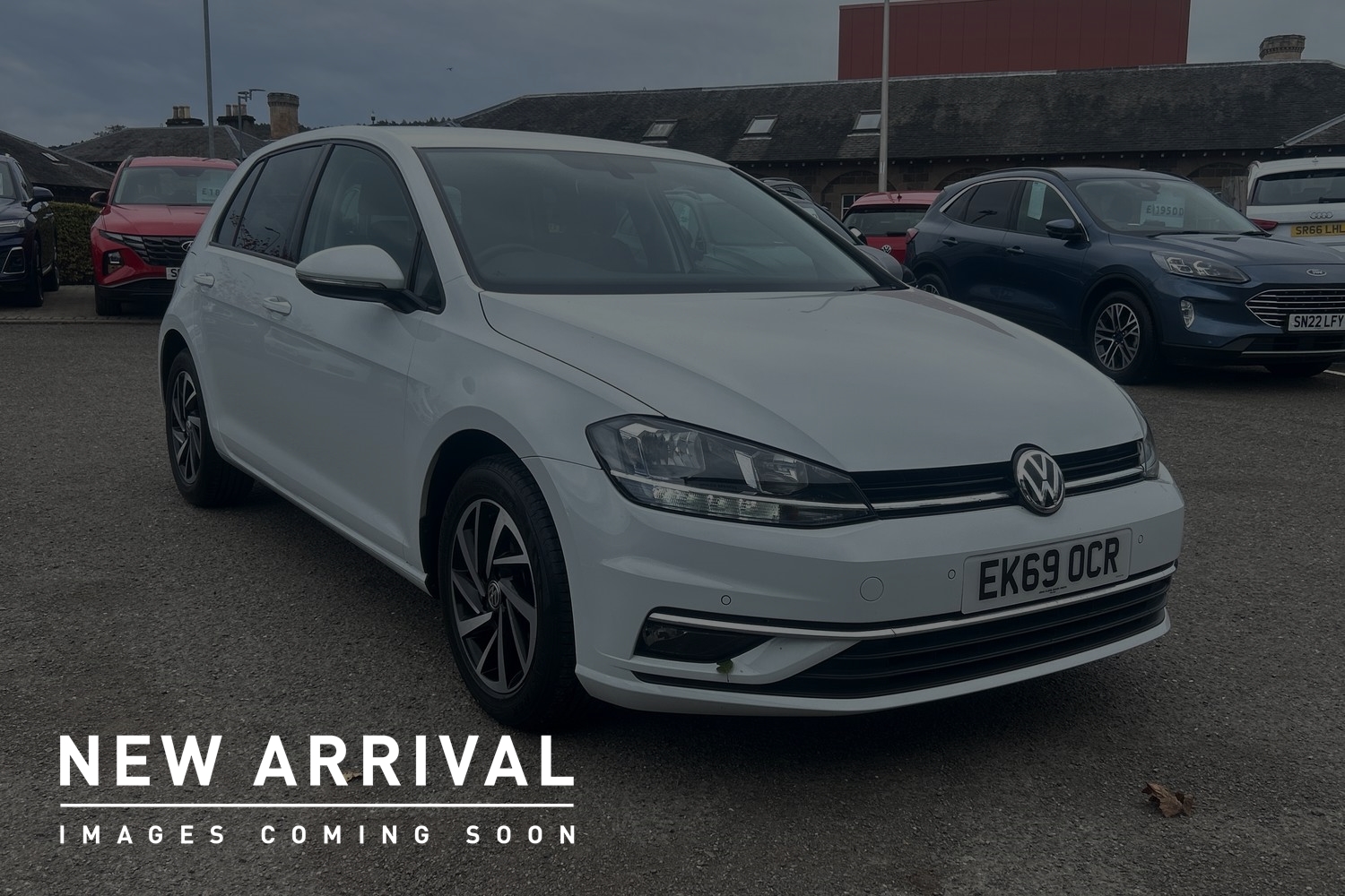 Main listing image - Volkswagen Golf