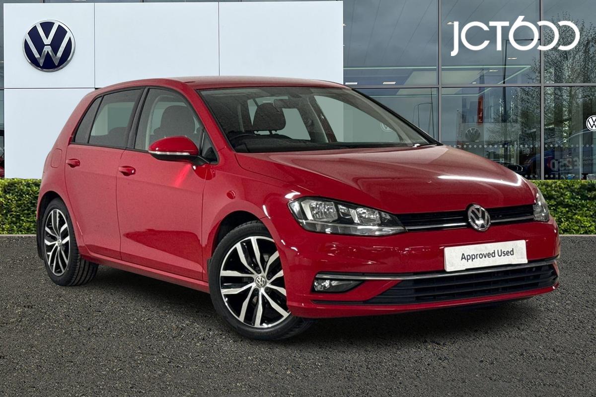 Main listing image - Volkswagen Golf