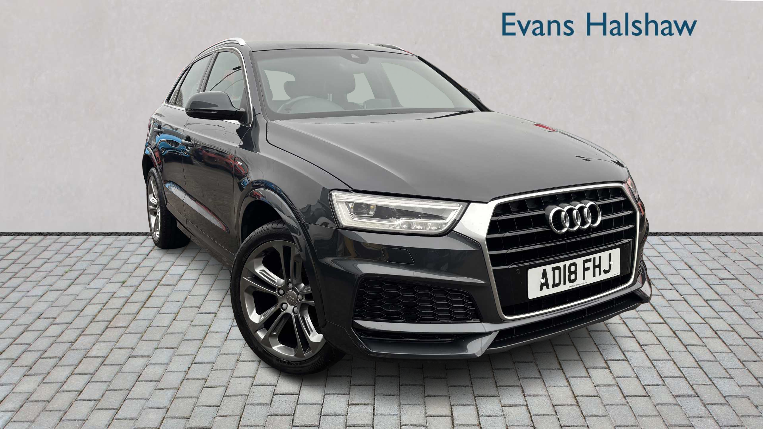 Main listing image - Audi Q3