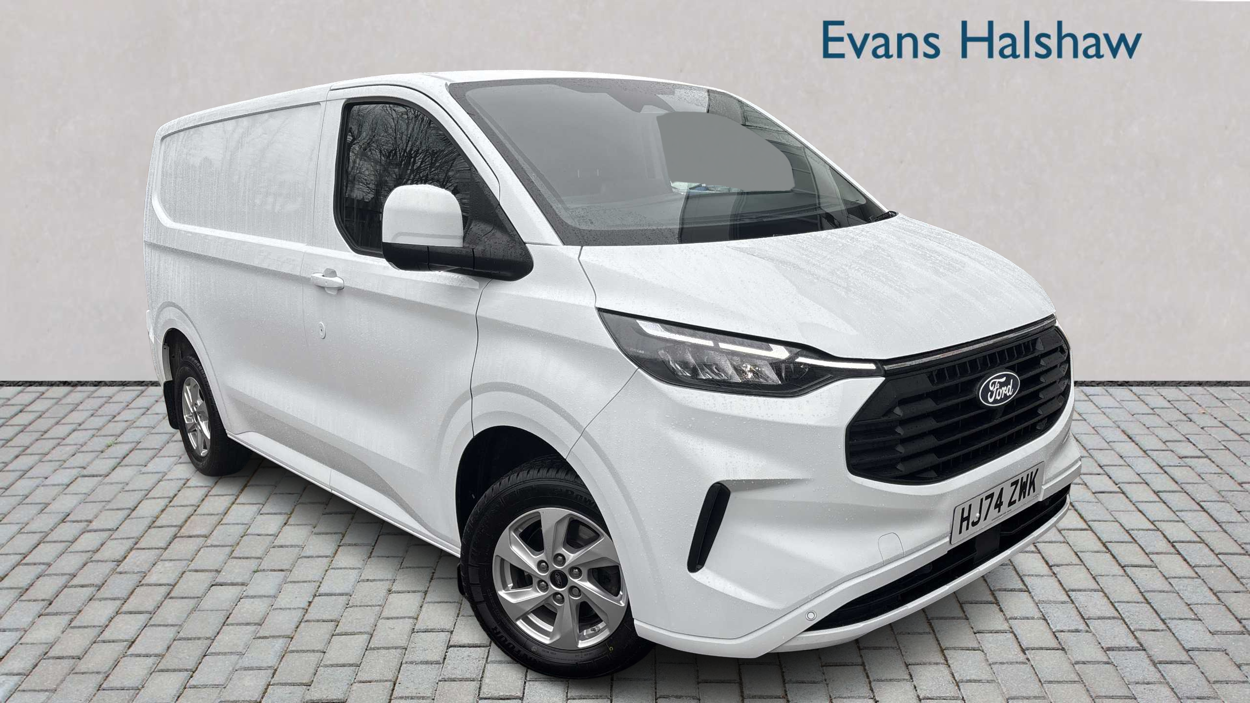 Main listing image - Ford Transit Custom