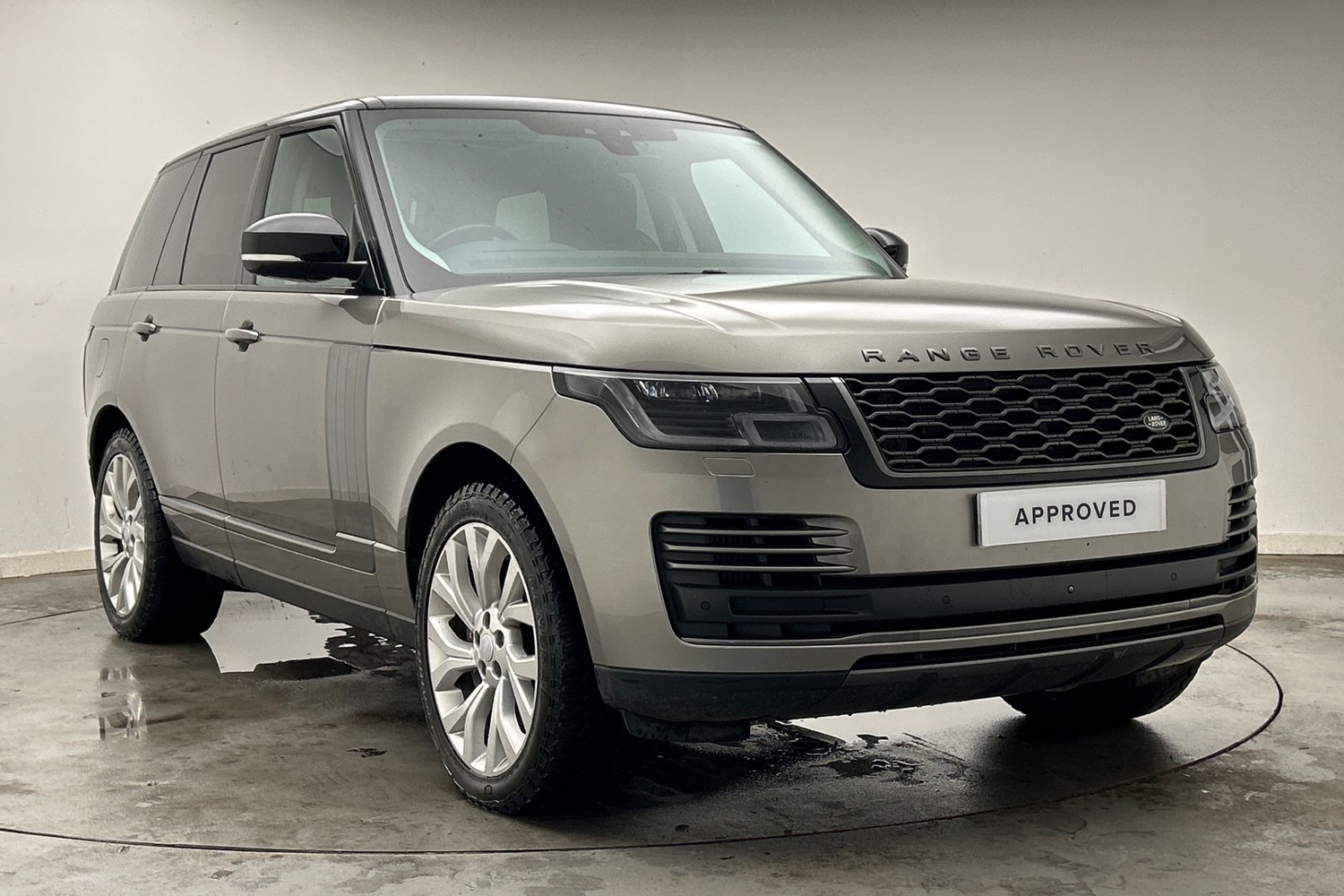 Main listing image - Land Rover Range Rover