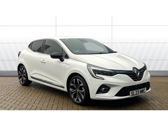 Main listing image - Renault Clio