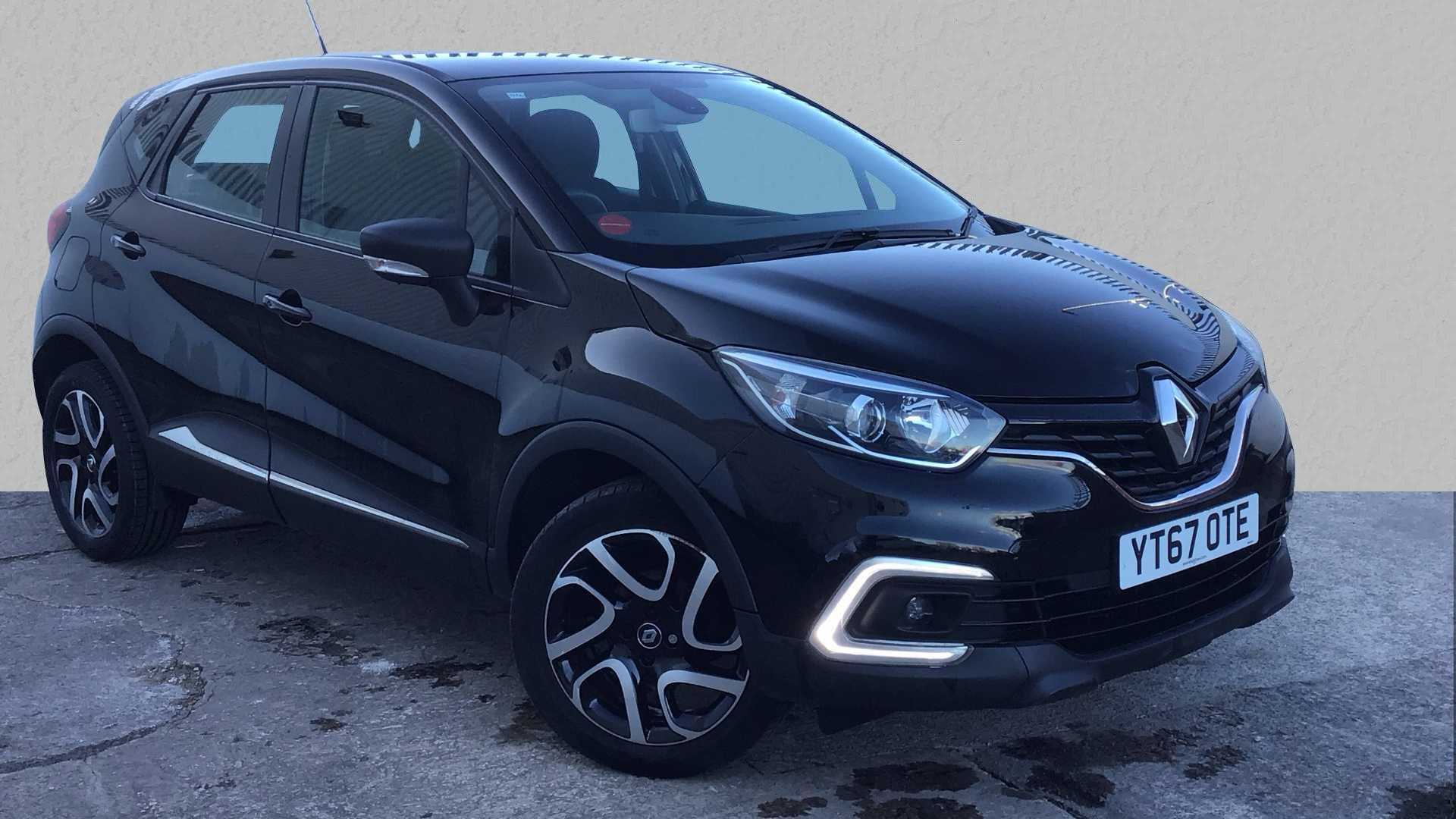 Main listing image - Renault Captur