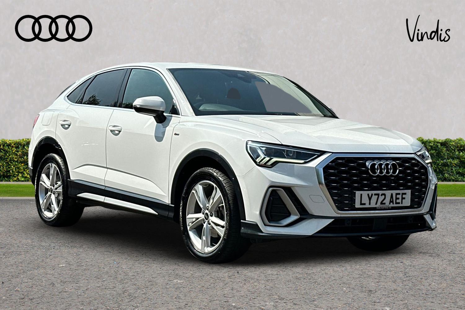 Main listing image - Audi Q3