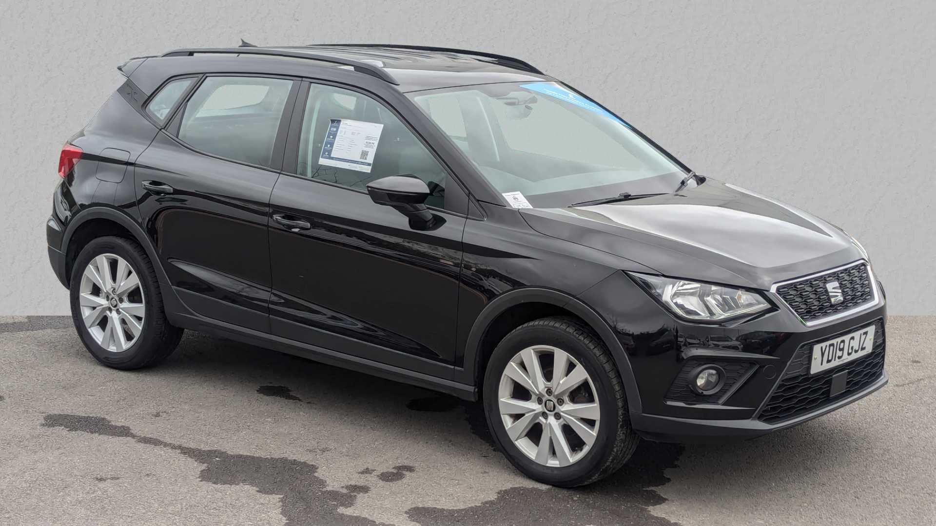 Main listing image - SEAT Arona