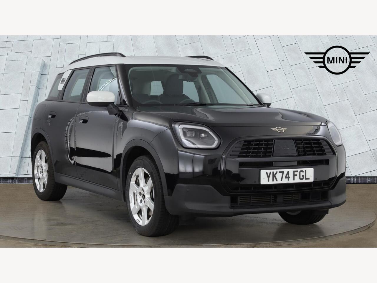 Main listing image - MINI Countryman