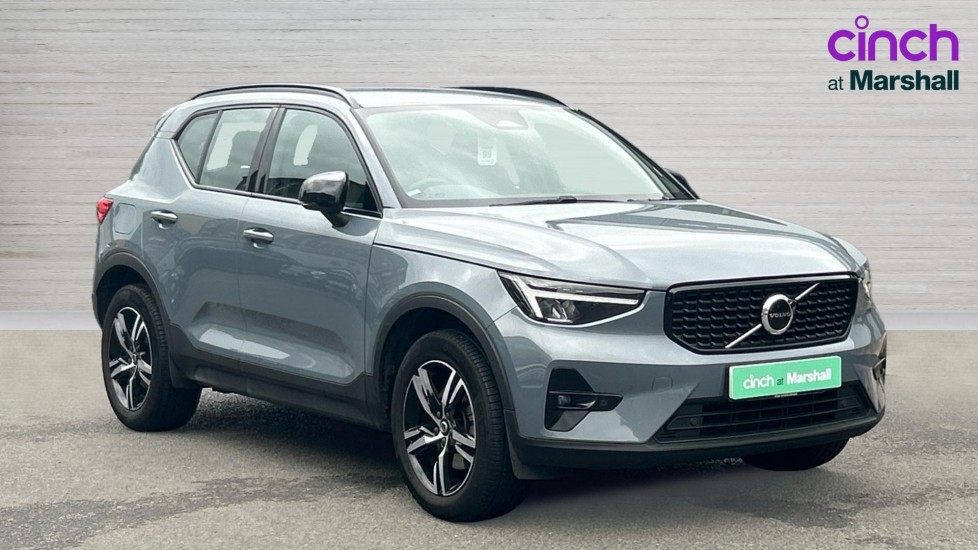 Main listing image - Volvo XC40